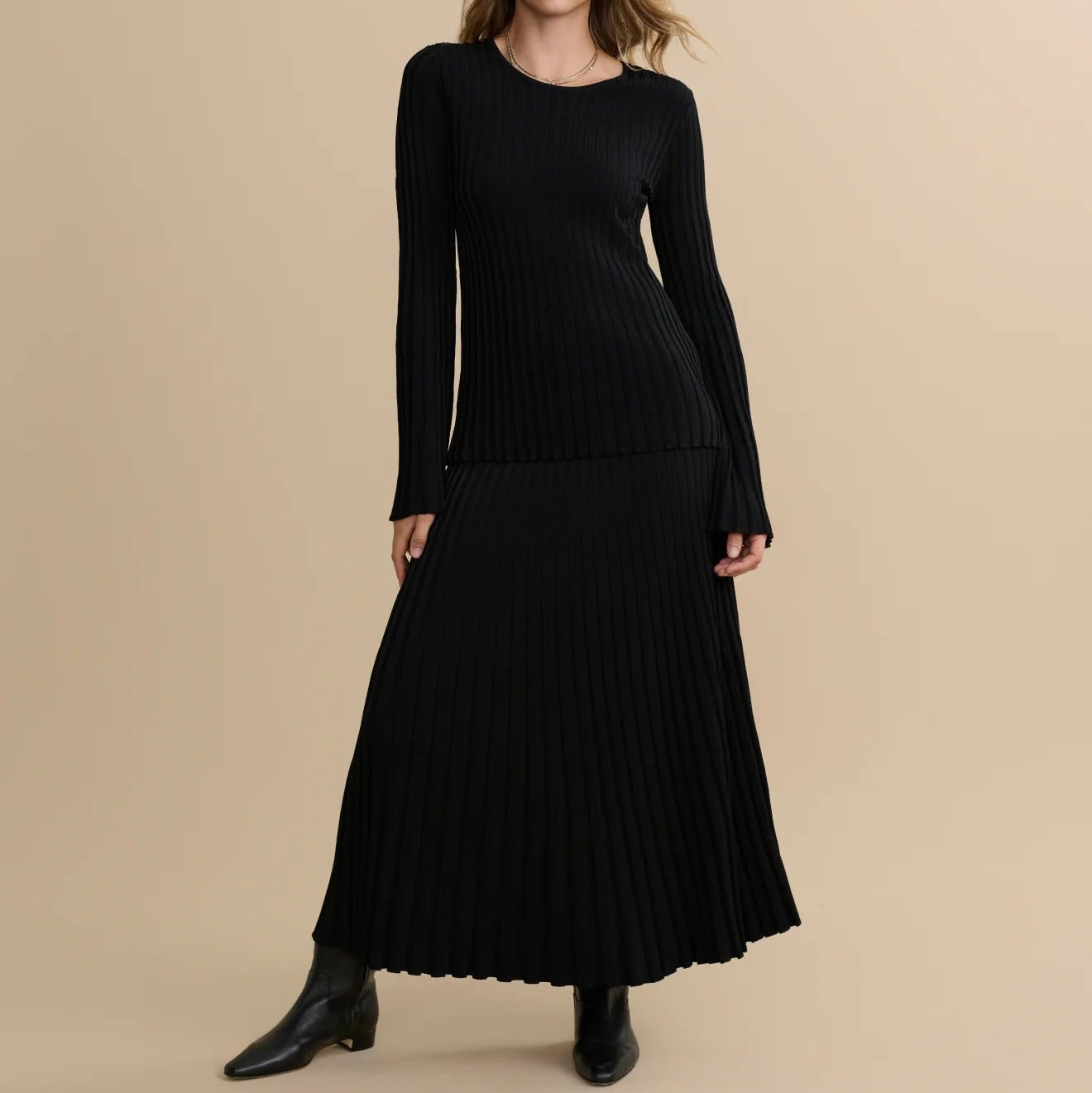 Ribbed Knit Top And Skirt Set